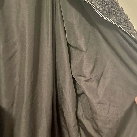 Current Mood green and black Sherpa Jacket - Picture 4 of 4